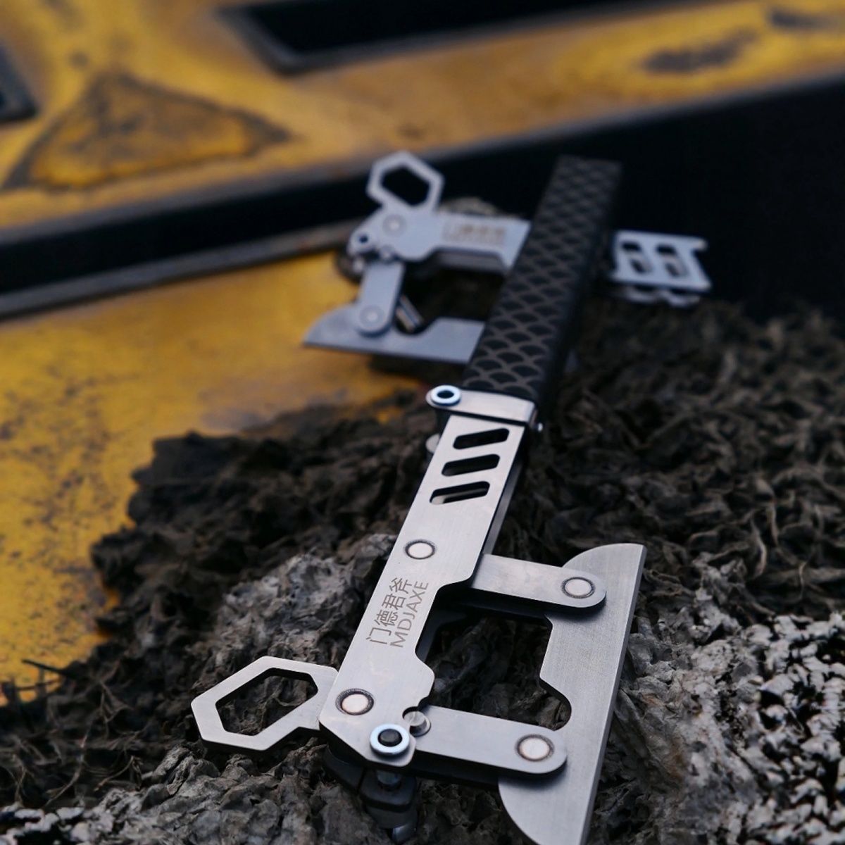 Kapak Lipat Multifungsi Berkua - Camp Axe Hatchet ulasan dan harga